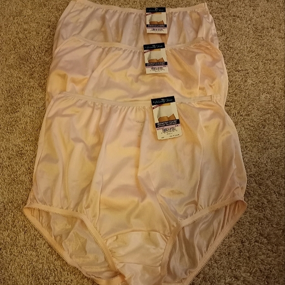Vanity Fair Intimates & Sleepwear Nwt Vtg 3 Vanity Fair Underwear